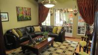 Formal Lounge - 27 square meters of property in Greenhills