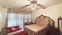 Main Bedroom - 22 square meters of property in Vereeniging