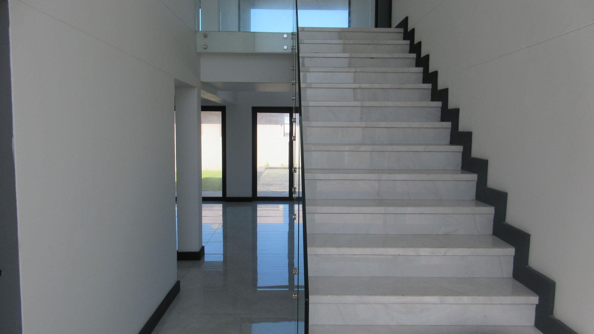 Spaces - 44 square meters of property in Ballito