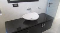 Bathroom 1 - 7 square meters of property in Ballito