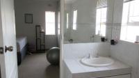 Main Bathroom - 6 square meters of property in Kenmare