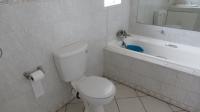 Main Bathroom - 6 square meters of property in Kenmare