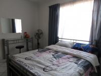Bed Room 1 - 13 square meters of property in Doornpoort