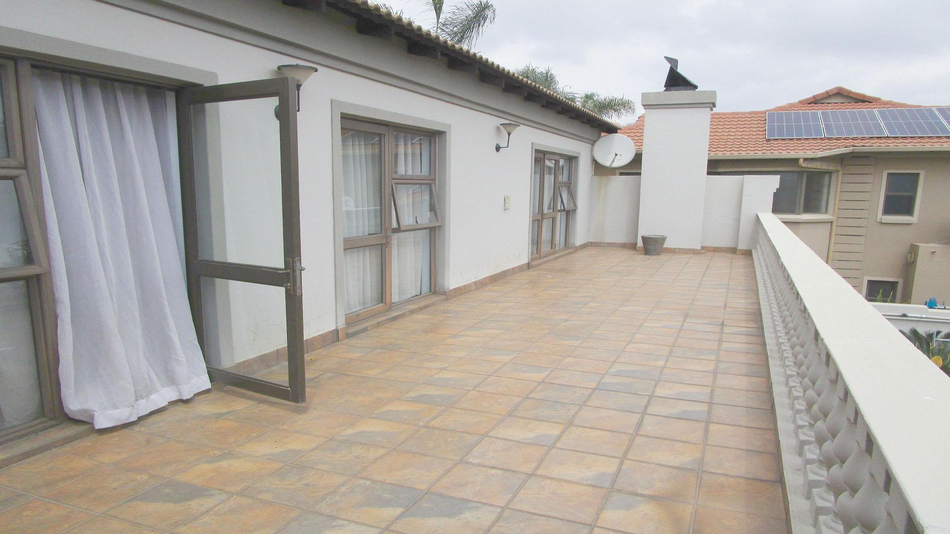 Balcony of property in Greenstone Hill