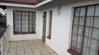 Balcony - 28 square meters of property in Kensington B - JHB
