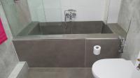 Bathroom 1 - 11 square meters of property in Musgrave