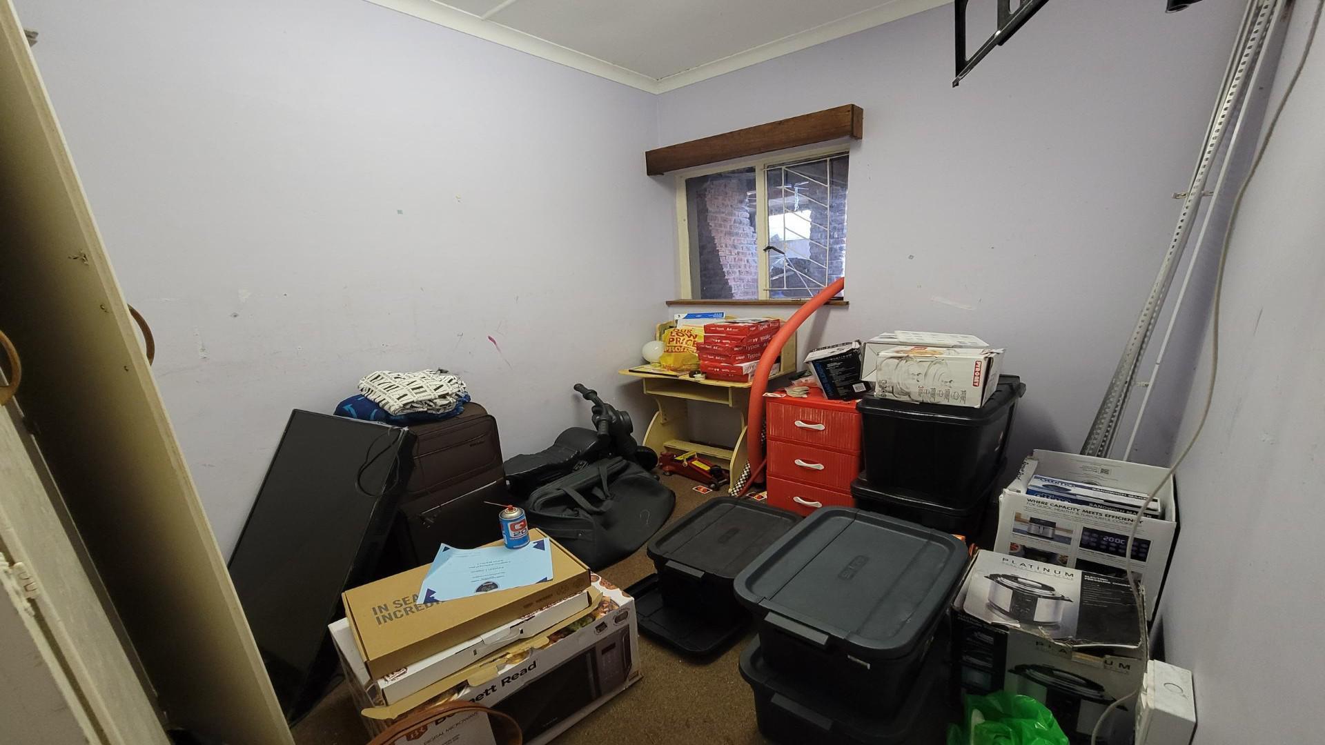 Bed Room 4 of property in East London