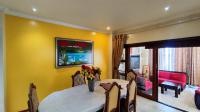 Dining Room - 16 square meters of property in Parkrand