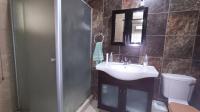 Bathroom 1 of property in Olifantshoek