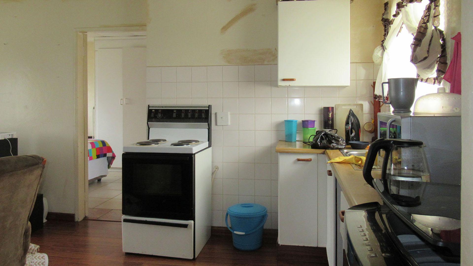 Kitchen - 6 square meters of property in Lindhaven