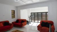 Lounges - 54 square meters of property in Chantelle