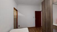 Bed Room 3 - 11 square meters of property in Chantelle