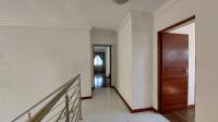 Spaces - 57 square meters of property in Chantelle