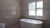 Main Bathroom - 9 square meters of property in Chantelle