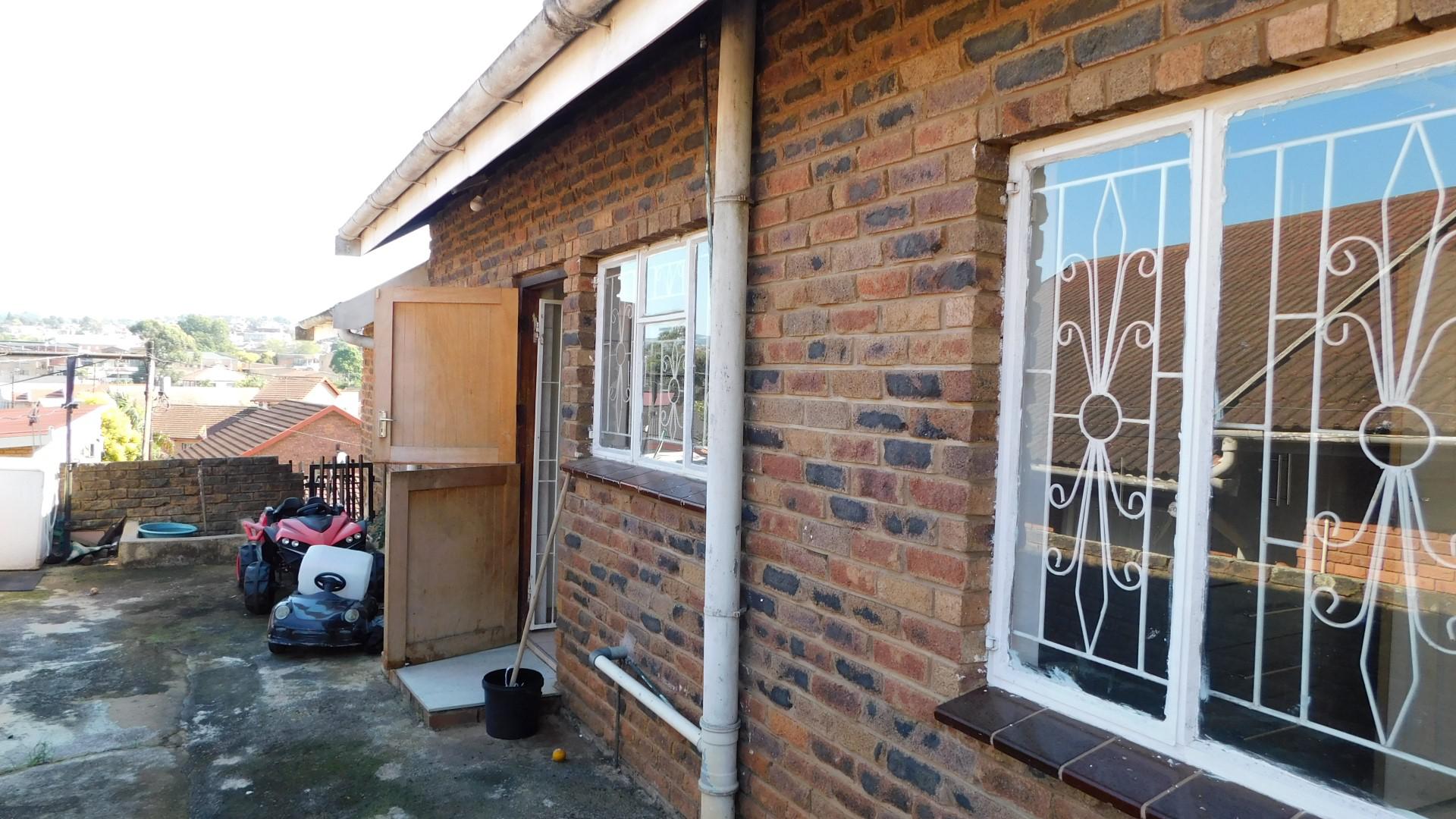 Front View of property in Raisethorpe