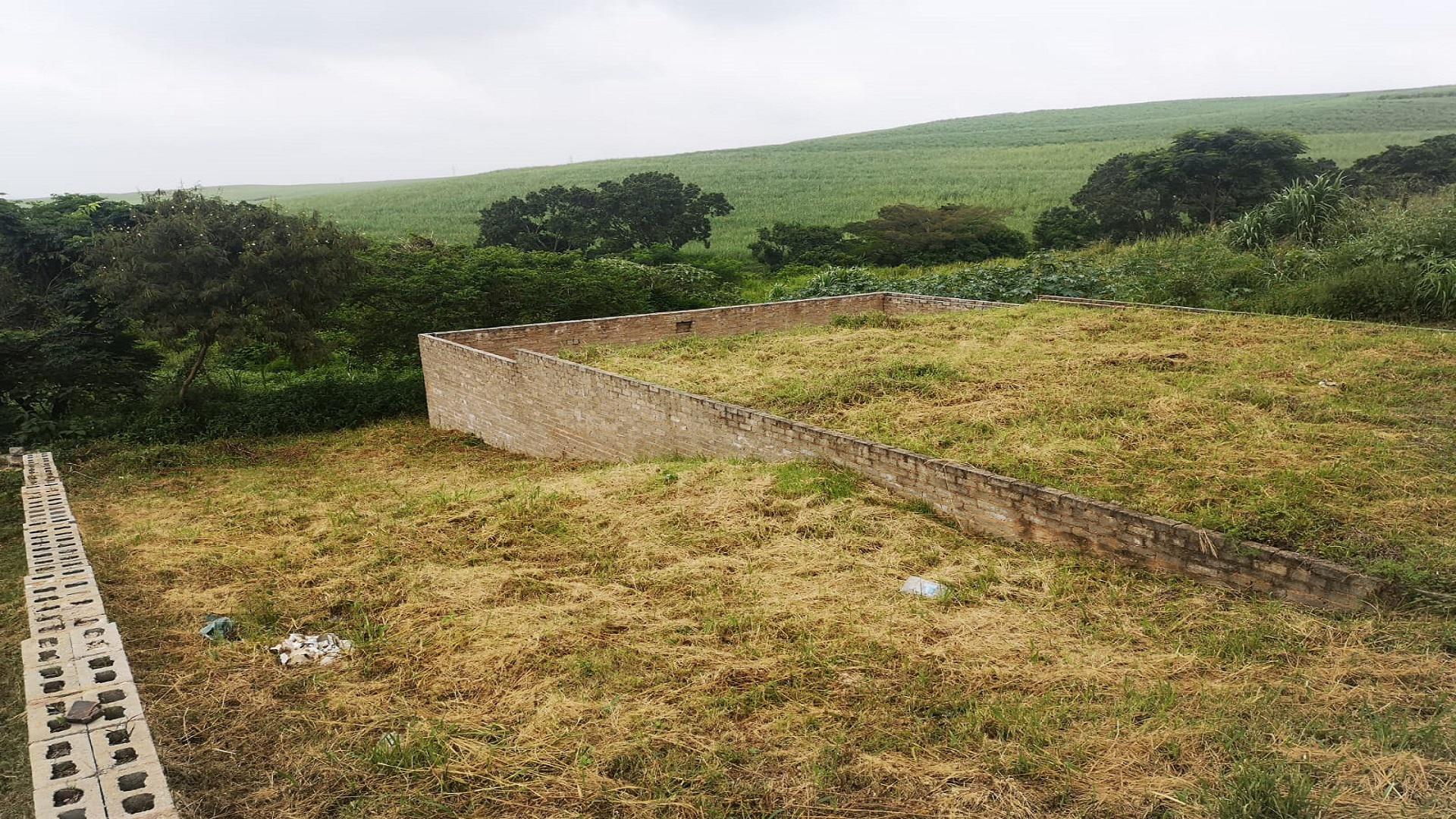 Spaces - 14 square meters of property in Tongaat
