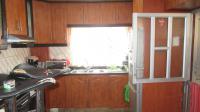 Kitchen - 8 square meters of property in Crossmoor