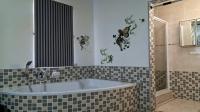 Bathroom 1 - 3 square meters of property in Umzumbe