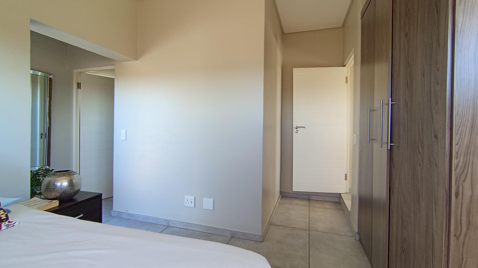 Staff Room - 18 square meters of property in Midstream Estate