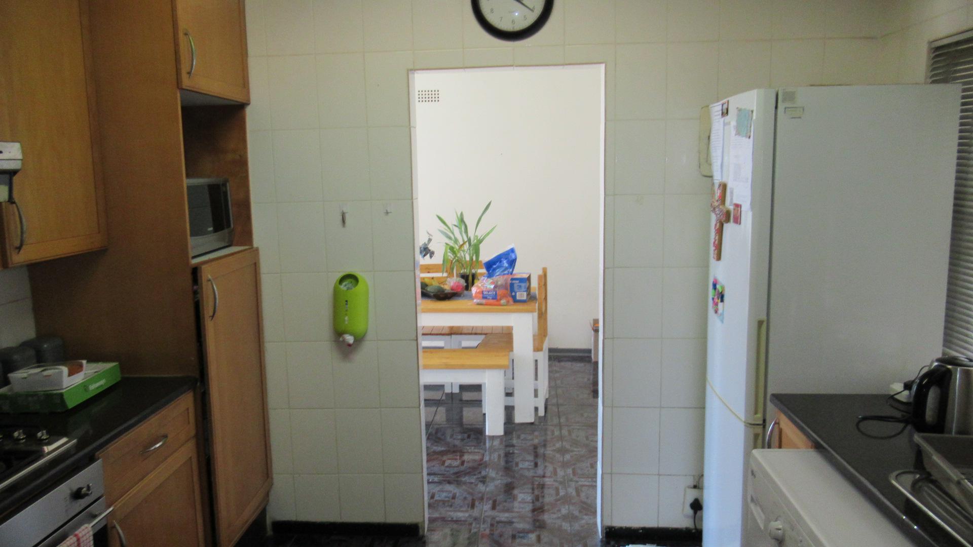 Kitchen - 12 square meters of property in Florida