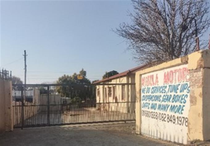 Standard Bank SIE Sale In Execution House for Sale in Krugersdorp - MR544255