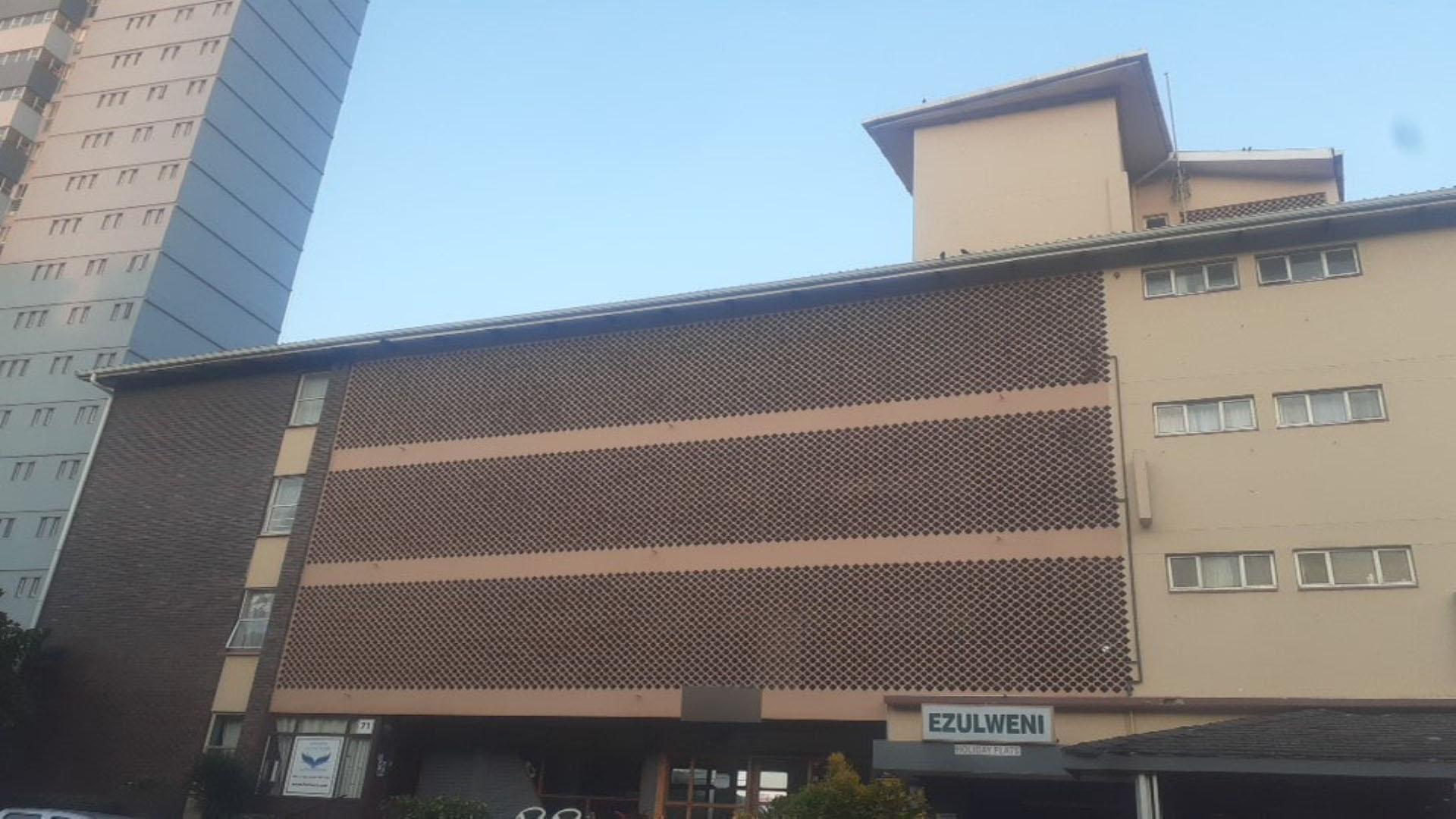 Front View of property in Amanzimtoti 