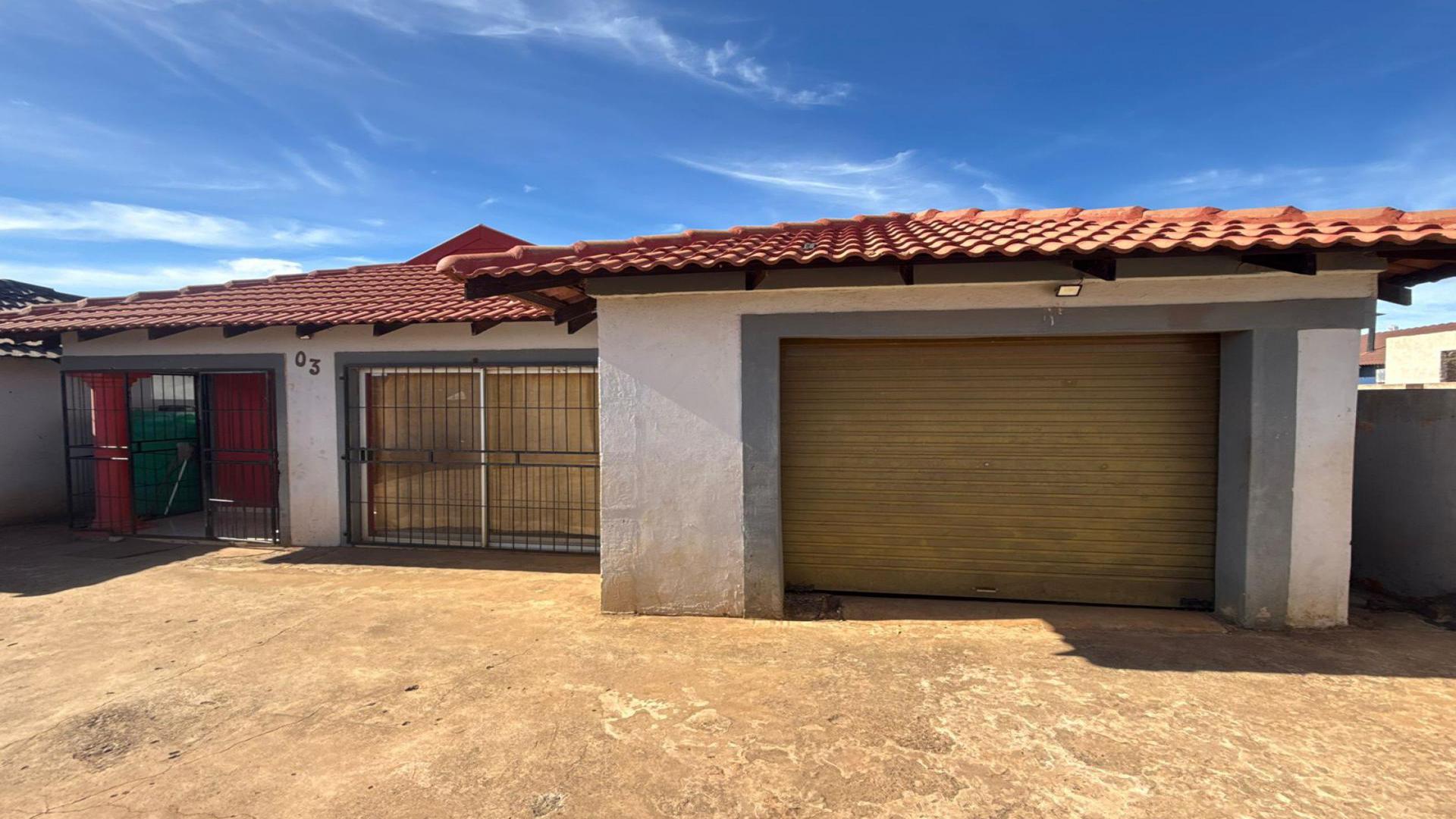 Front View of property in Mashishing