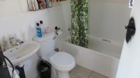 Bathroom 1 - 5 square meters of property in Linden