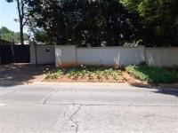 Front View of property in Linden