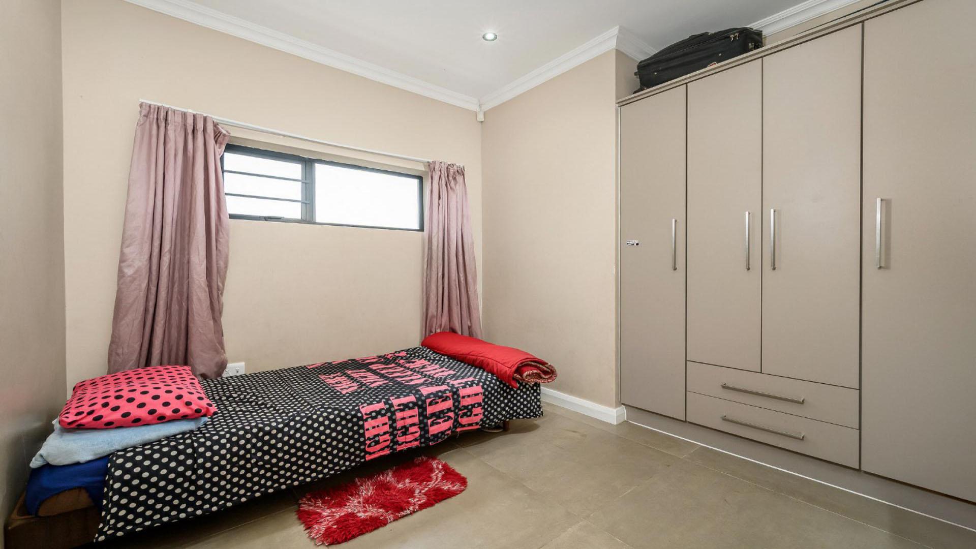 Bed Room 1 of property in Parsons Vlei