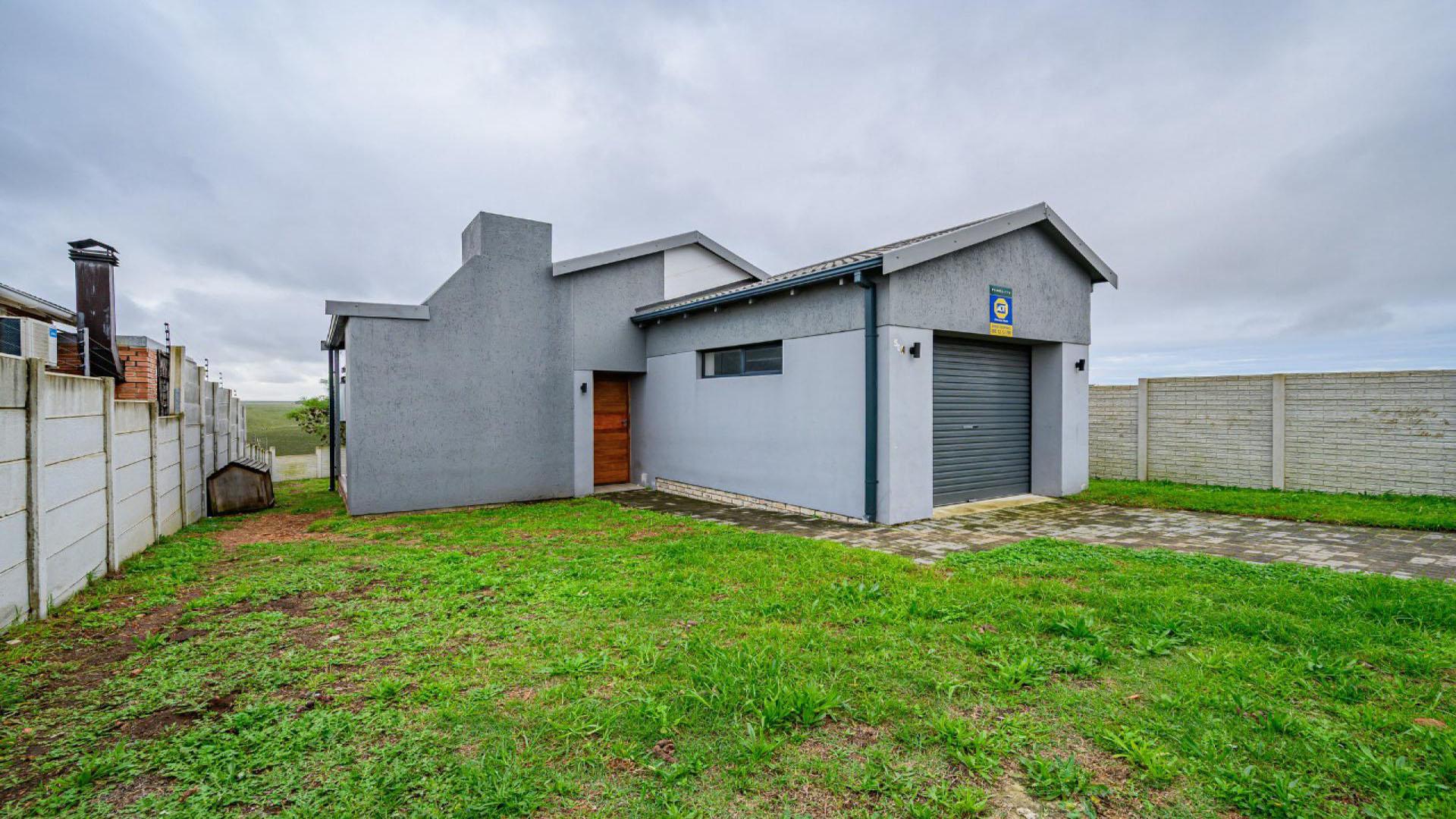 Front View of property in Parsons Vlei