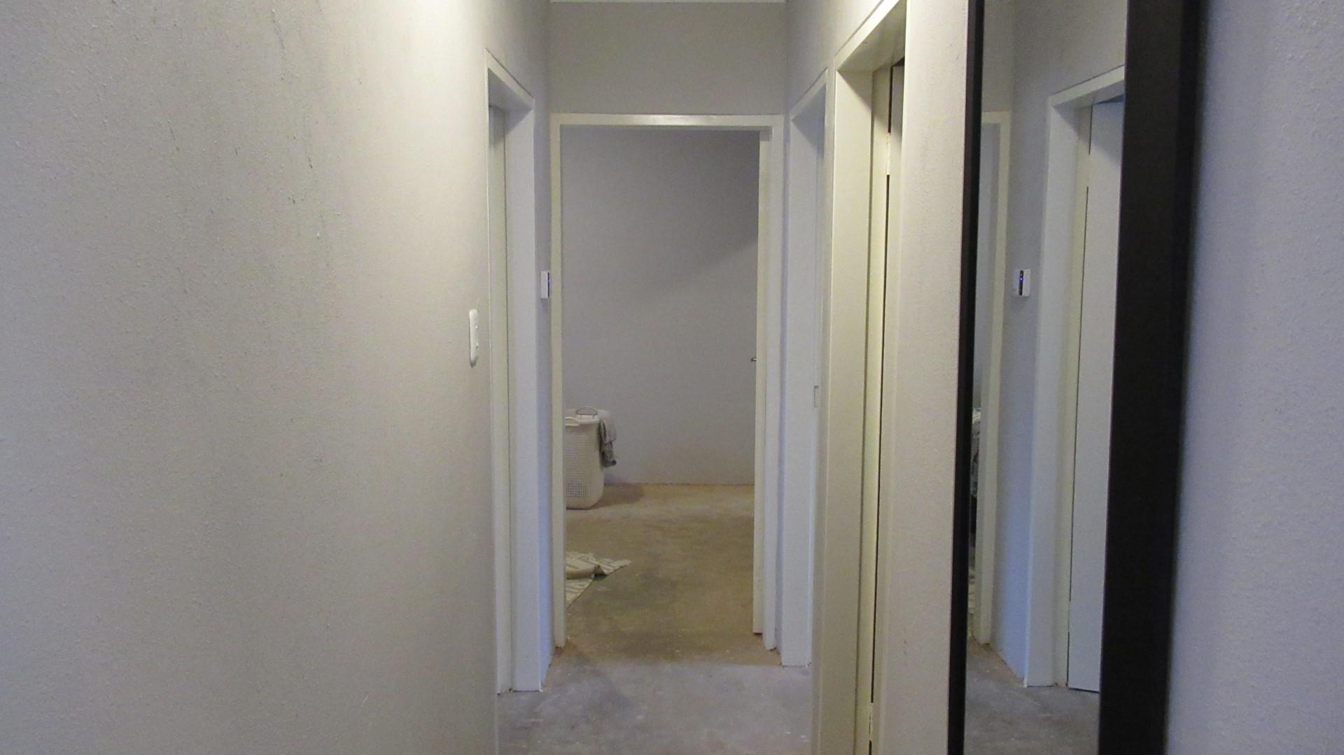 Spaces - 4 square meters of property in Crystal Park