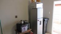 Kitchen - 8 square meters of property in Crystal Park