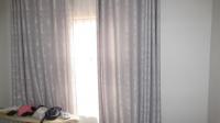 Bed Room 1 - 10 square meters of property in Crystal Park