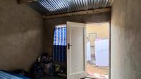 Bed Room 2 - 20 square meters of property in Kwenele