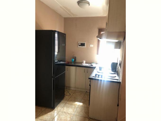 2 Bedroom House for Sale For Sale in Fleurhof - MR544707