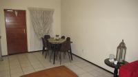 Lounges - 15 square meters of property in Olivedale