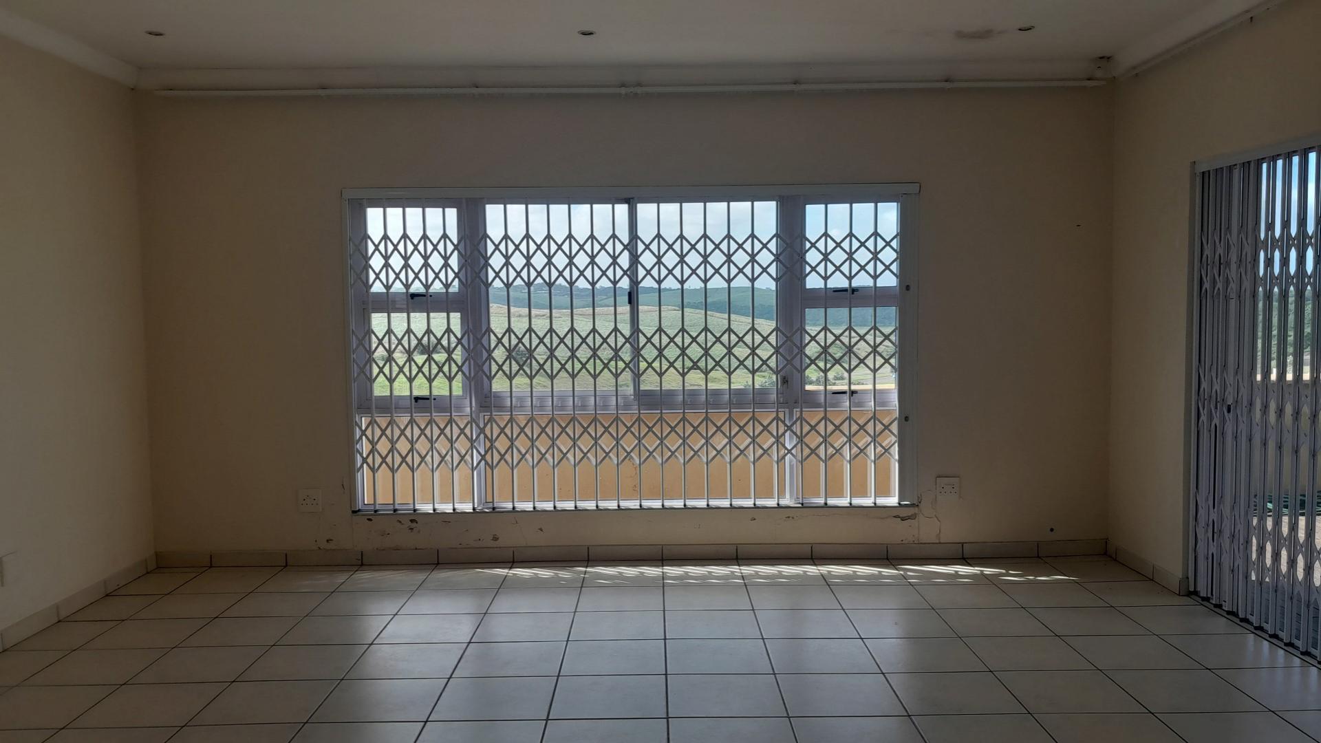 Dining Room - 26 square meters of property in Panorama Park