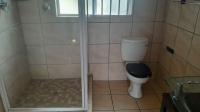 Bathroom 1 - 6 square meters of property in Panorama Park