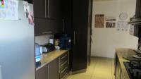 Kitchen - 17 square meters of property in Isandovale