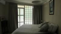 Bed Room 5+ - 57 square meters of property in Pumula