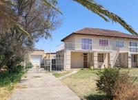 Front View of property in Bedelia
