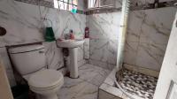 Bathroom 1 of property in Sweetwaters
