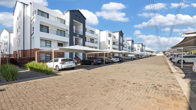 1 Bedroom Cluster for Sale For Sale in Greenstone Hill - Private Sale - MR544963