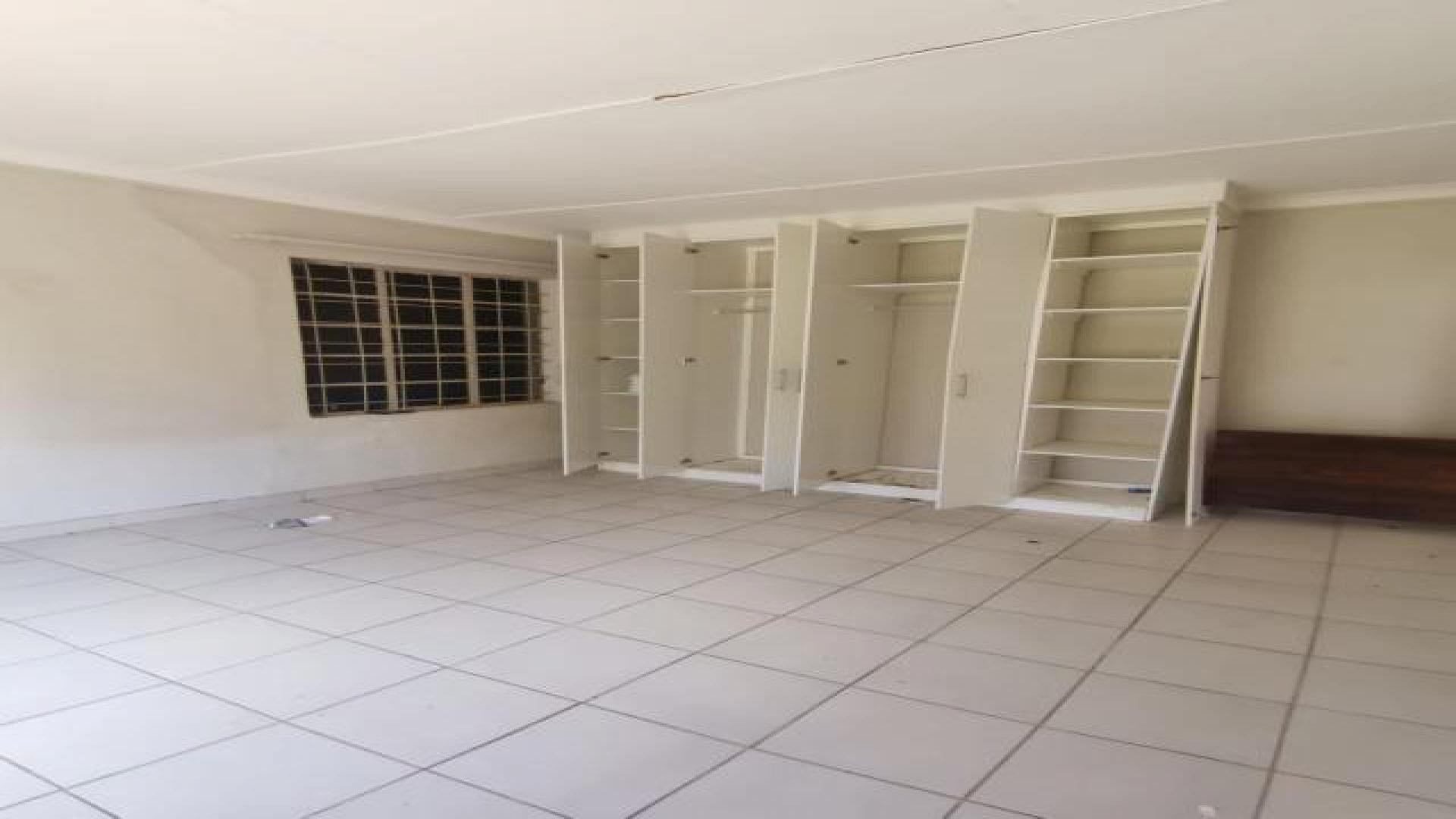 Main Bedroom of property in Frankfort