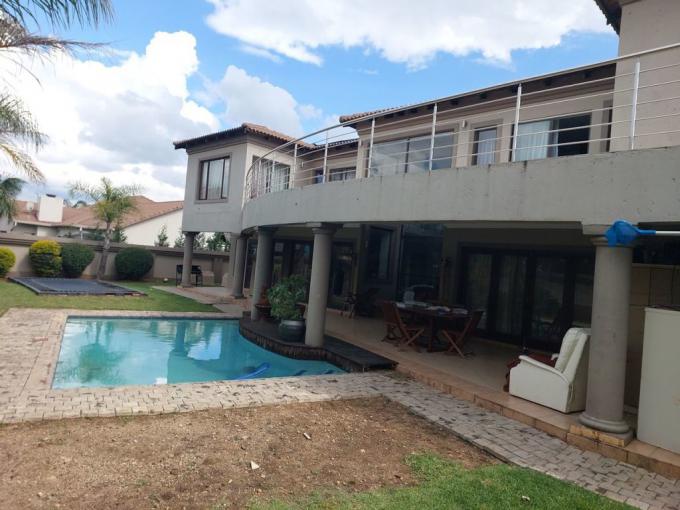 5 Bedroom House for Sale For Sale in Stone Ridge Country Est