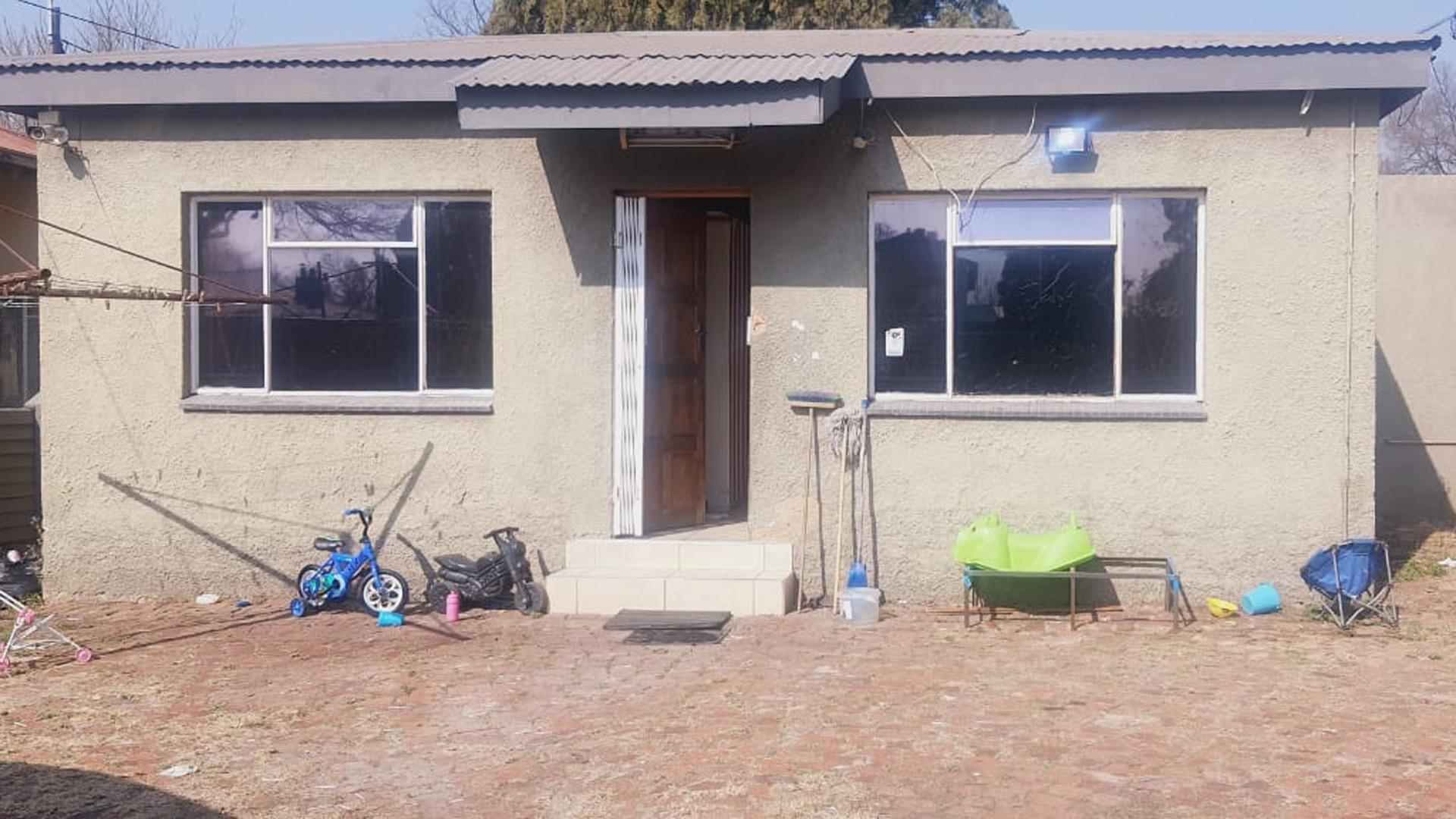 Backyard of property in Potchefstroom
