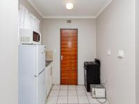 Kitchen of property in Riverside View