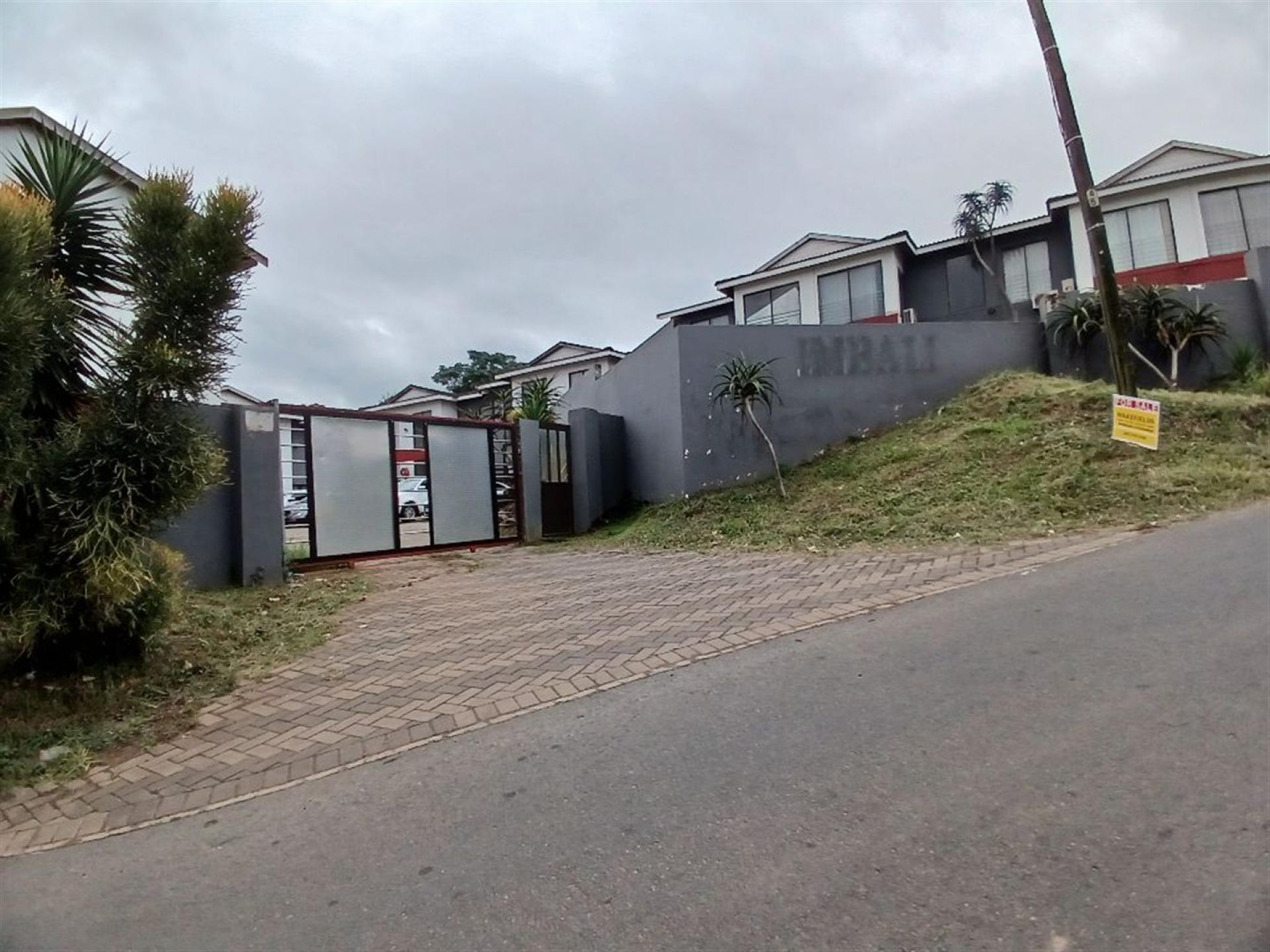 Front View of property in Verulam 