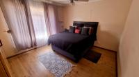 Bed Room 2 of property in Uitsig